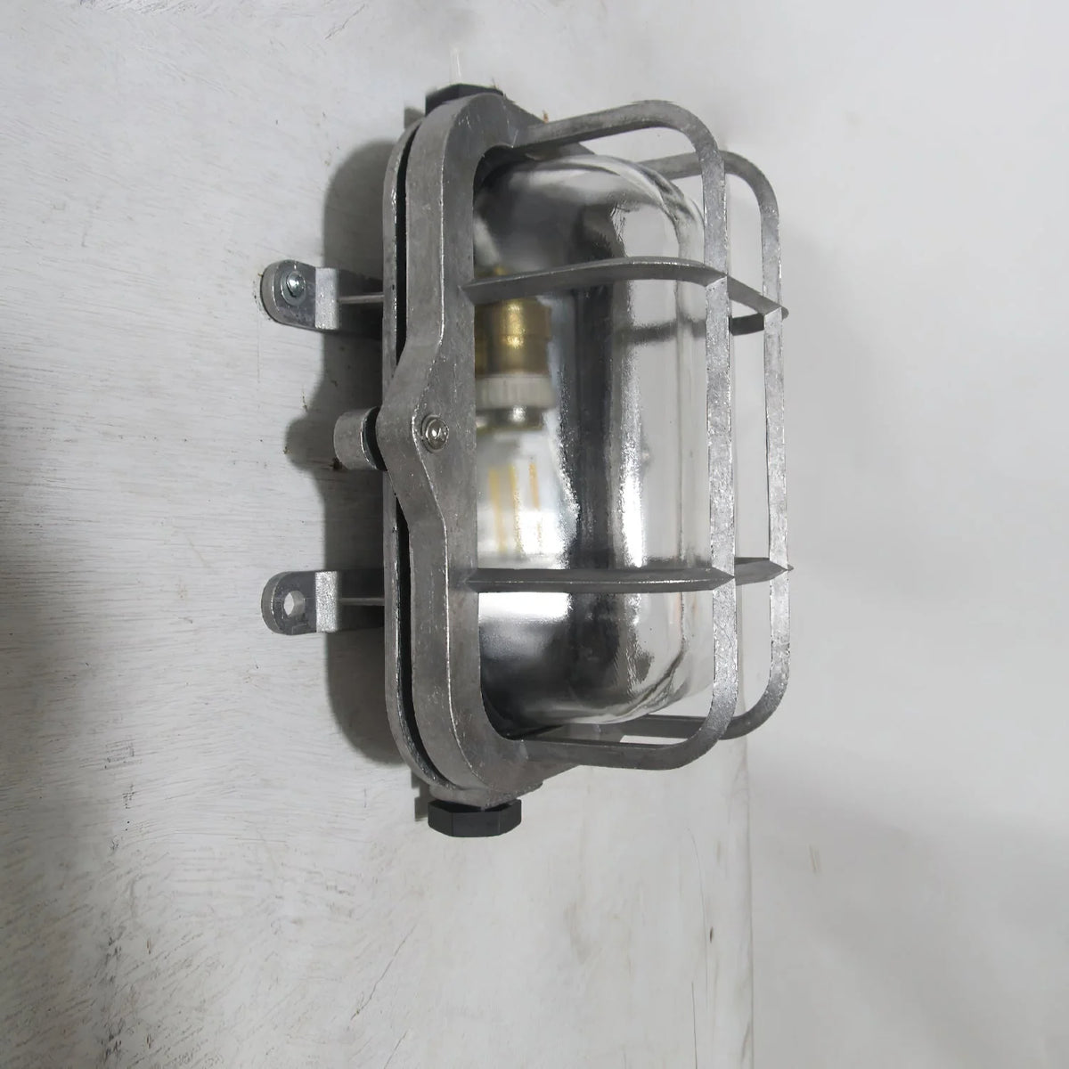 Wall Sconce | Die-Cast Aluminum & Glass Shade | Moisture-Resistant