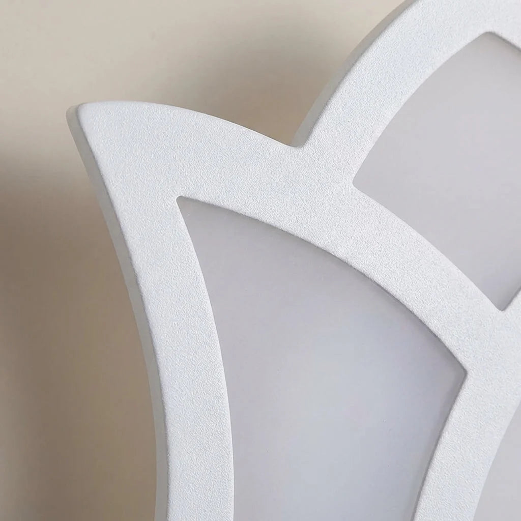 Wall Sconce | Floral Petal Design & Adjustable Warm LED