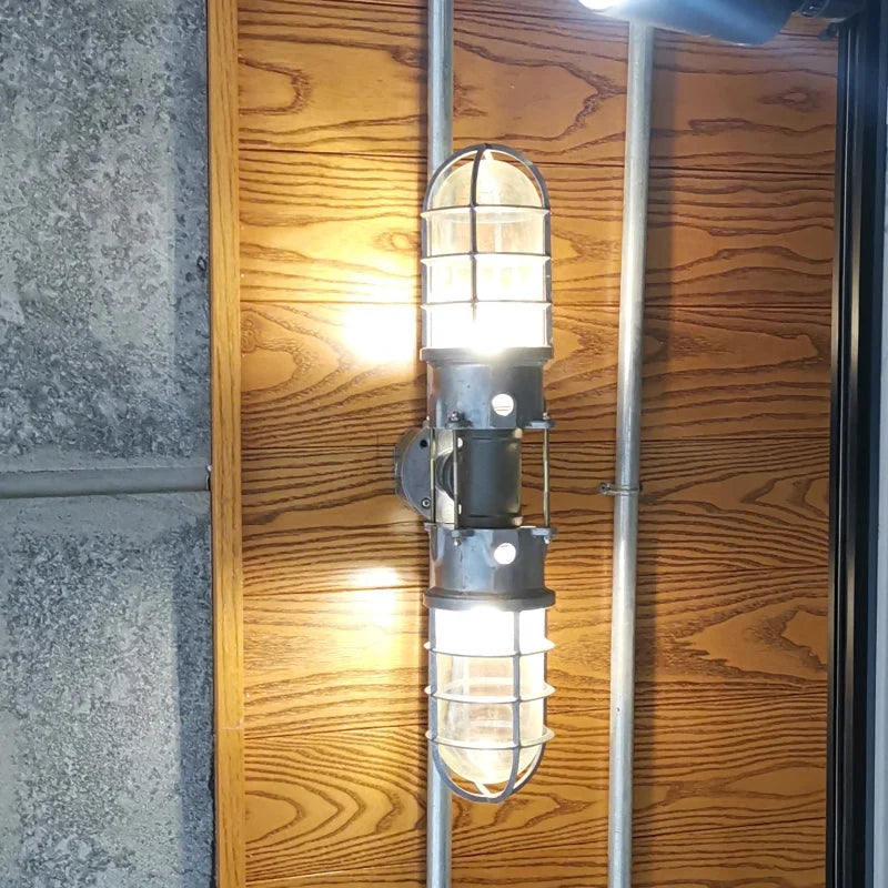 Wall Sconce | Glass Shade & Die-Cast Aluminum Body | E26/E27 Socket