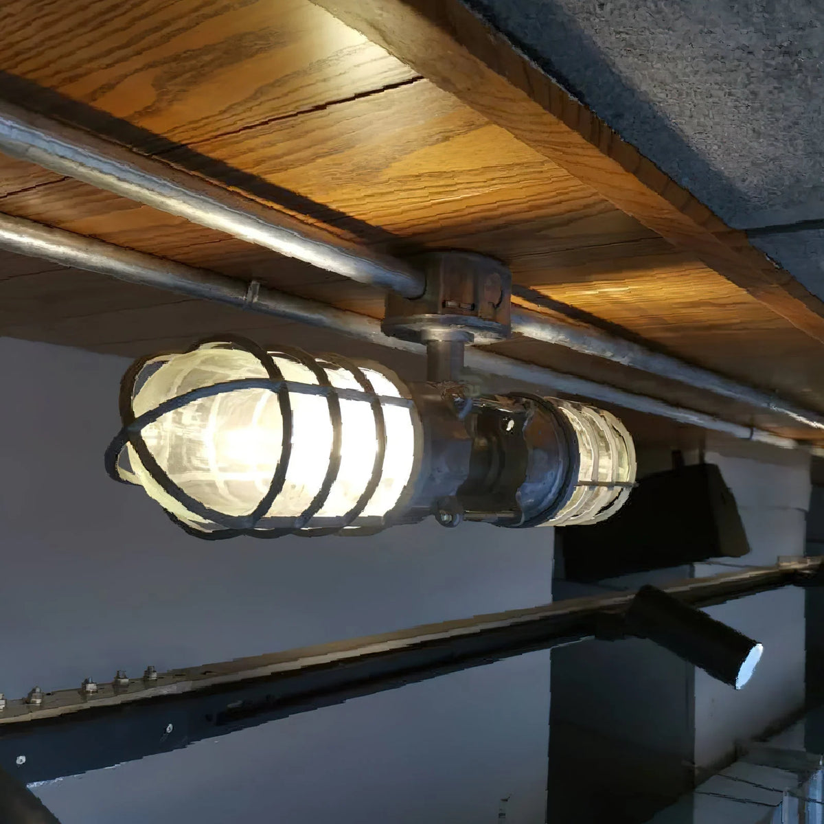 Wall Sconce | Glass Shade & Die-Cast Aluminum Body | E26/E27 Socket