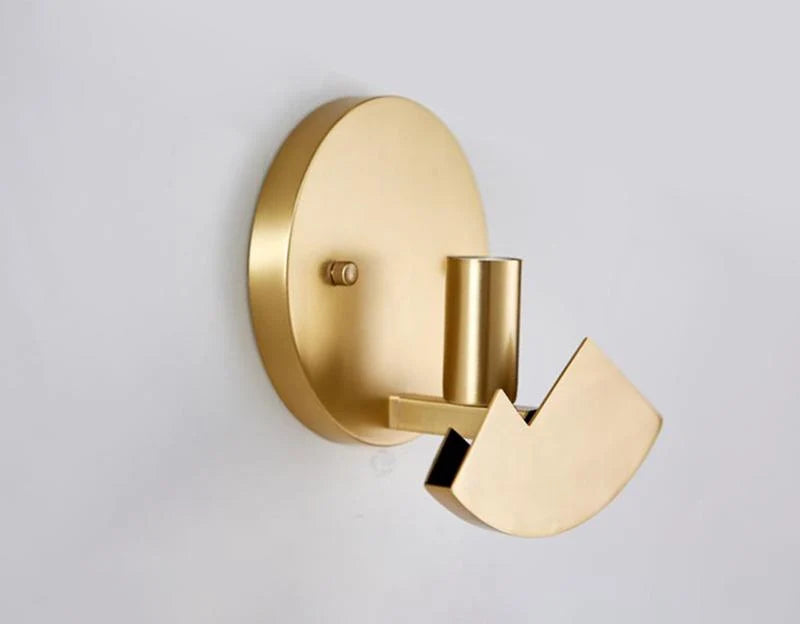 Wandleuchte | Poliertes Messing & Alabaster-Schirm | 20 cm Durchmesser