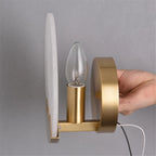 Wandleuchte | Poliertes Messing & Alabaster-Schirm | 20 cm Durchmesser