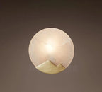 Wandleuchte | Poliertes Messing & Alabaster-Schirm | 20 cm Durchmesser