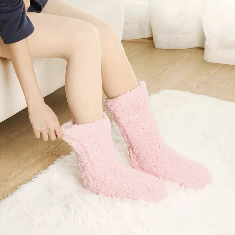 Warm Socks | Plush Fleece & Breathable Comfort