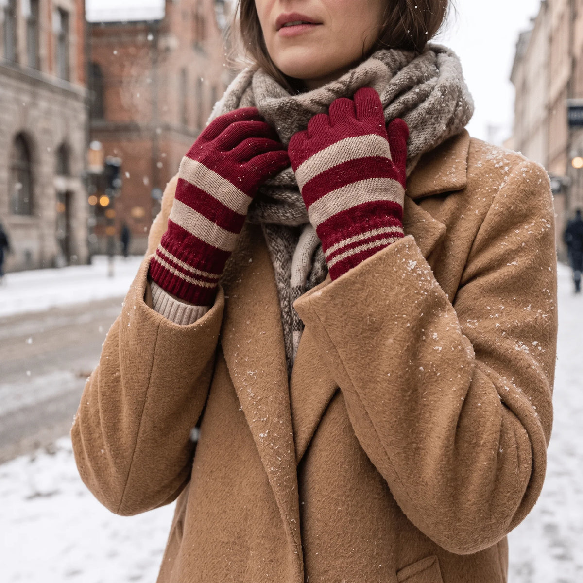 Winter Gloves | Warm Striped Knit | Stretch Ribbed Cuffs