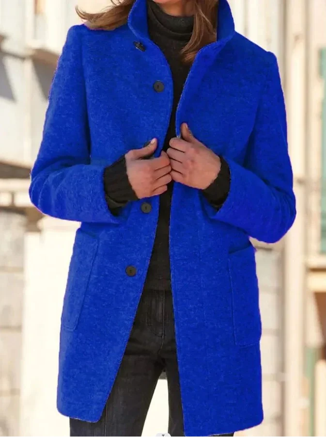 Women's Wool Coat | Wool-Polyester Blend & Button Closure